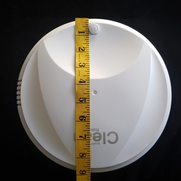 Robotic Vacuum - Picture 4 of 4